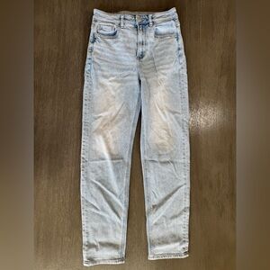 AEO Light Blue Denim Mom Straight Jeans Size 0 Reg